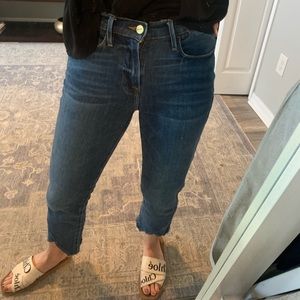 FRAME Le High Straight